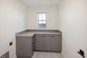 6651 W Salt Marsh Dr, South Jordan, UT 84009 - Photo 19