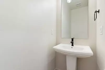 1172 N Meridian Ln #127, North Salt Lake, UT 84054 - Photo 21
