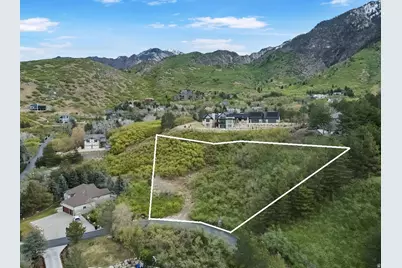 10667 S Hidden Ridge Ln, Sandy, UT 84092 - Photo 15