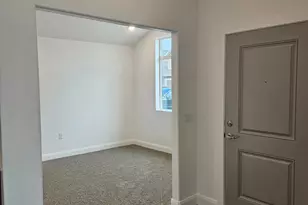 832 N 250 E St E, Tooele, UT 84074 - Photo 7