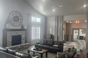 832 N 250 E St E, Tooele, UT 84074 - Photo 31