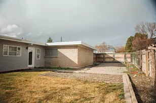 380 E 400 N, Centerville, UT 84014 - Photo 51