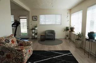 380 E 400 N, Centerville, UT 84014 - Photo 19