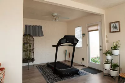 380 E 400 N, Centerville, UT 84014 - Photo 23