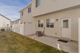 2695 S 2300 W, West Haven, UT 84401 - Photo 21