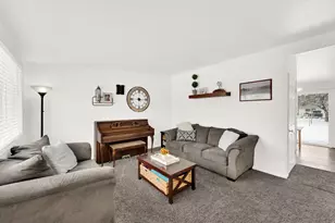 1148 N 350 W, Layton, UT 84041 - Photo 7