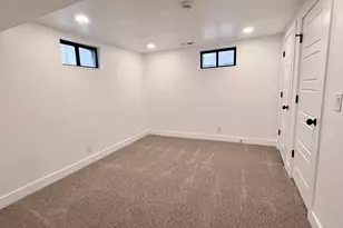 4555 S Nob Hill St W, West Valley, UT 84120 - Photo 25