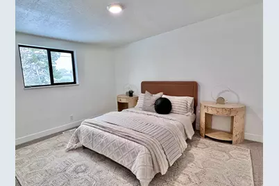 4555 S Nob Hill St W, West Valley, UT 84120 - Photo 9