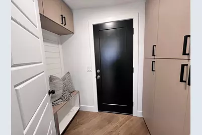 4555 S Nob Hill St W, West Valley, UT 84120 - Photo 9