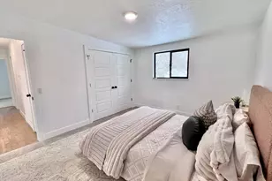 4555 S Nob Hill St W, West Valley, UT 84120 - Photo 11
