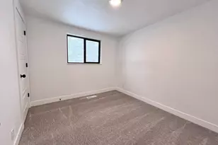 4555 S Nob Hill St W, West Valley, UT 84120 - Photo 23