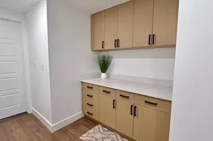 4555 S Nob Hill St W, West Valley, UT 84120 - Photo 17