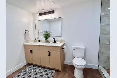 4555 S Nob Hill St W, West Valley, UT 84120 - Photo 17
