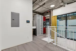 360 W 300 S, Salt Lake City, UT 84101 - Photo 11