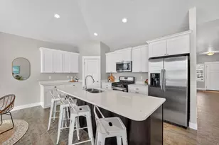 622 E Sawback Ln, Draper, UT 84020 - Photo 5