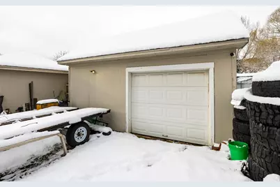 5854 S 3500 W, Roy, UT 84067 - Photo 21