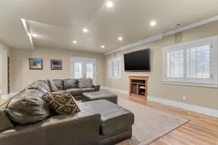 168 E 2100 S, Orem, UT 84058 - Photo 43