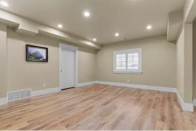 168 E 2100 S, Orem, UT 84058 - Photo 35