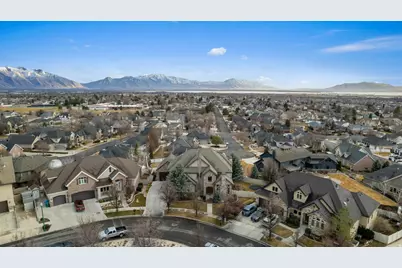 168 E 2100 S, Orem, UT 84058 - Photo 51