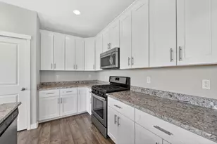 1029 W Coyote Gulch Way, Bluffdale, UT 84065 - Photo 13