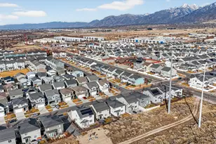 1029 W Coyote Gulch Way, Bluffdale, UT 84065 - Photo 31