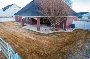 3654 W 1350 N, Maeser, UT 84078 - Photo 35