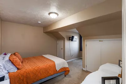 686 W 1870 N #12, Orem, UT 84057 - Photo 11