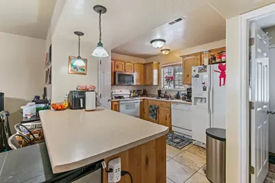 988 S 1760 W, Springville, UT 84663 - Photo 5