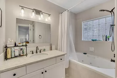 1014 Creekside Dr, Ogden, UT 84404 - Photo 13