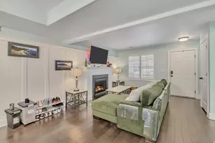 1014 Creekside Dr, Ogden, UT 84404 - Photo 5