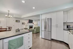 1014 Creekside Dr, Ogden, UT 84404 - Photo 9