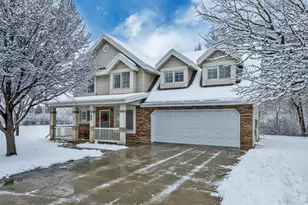 1014 Creekside Dr, Ogden, UT 84404 - Photo 1