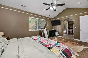 74 Canterbury Cir, Logan, UT 84321 - Photo 19