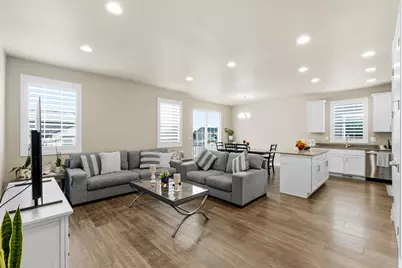 8163 S Oakridge Park Dr, West Jordan, UT 84081 - Photo 7