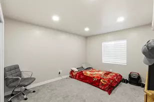 8163 S Oakridge Park Dr, West Jordan, UT 84081 - Photo 21