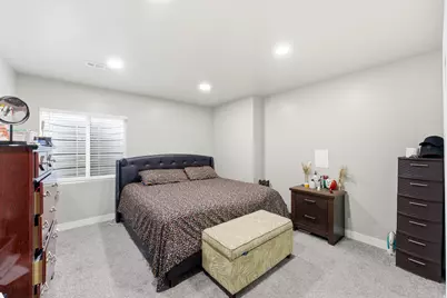 8163 S Oakridge Park Dr, West Jordan, UT 84081 - Photo 25