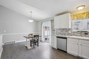 6057 W Miners Mesa Dr, West Jordan, UT 84081 - Photo 11