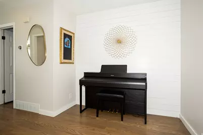 10886 N Highland Cir N, Highland, UT 84003 - Photo 5