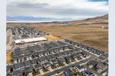 7058 N Mountain Field Dr, Eagle Mountain, UT 84005 - Photo 41