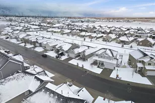 2397 W Harmony Dr, Layton, UT 84041 - Photo 3