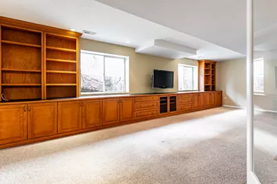 246 E Cottage Wood Ln, Murray, UT 84117 - Photo 21