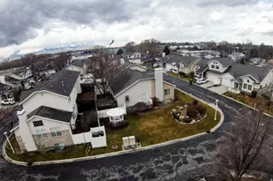 246 E Cottage Wood Ln, Murray, UT 84107 - Photo 31