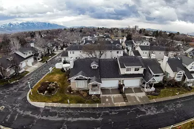 246 E Cottage Wood Ln, Murray, UT 84117 - Photo 33