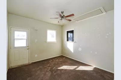7015 W 3500 S, West Valley, UT 84128 - Photo 33