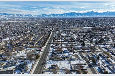 7015 W 3500 S, West Valley, UT 84128 - Photo 39
