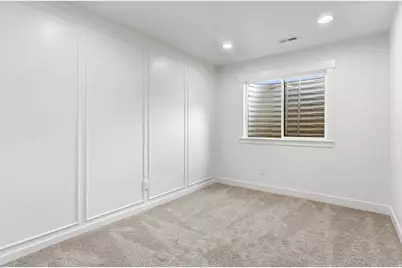 143 W Birds Eye Ln, Vineyard, UT 84059 - Photo 9