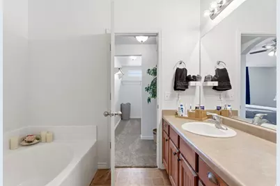 7097 W Cottage Dr, West Jordan, UT 84081 - Photo 31