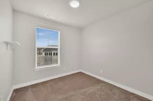 779 N Pratt Ln, Saratoga Springs, UT 84045 - Photo 17