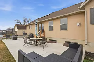 277 S Holden Ln, Grantsville, UT 84029 - Photo 7