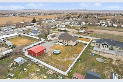 277 S Holden Ln, Grantsville, UT 84029 - Photo 63